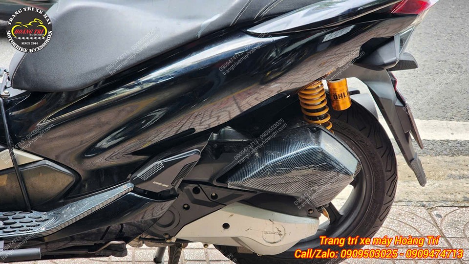 Chất liệu nhôm nên trông rất đẳng cấp nâng cấp ngoại hình khi trang bị gác chân sau FUX