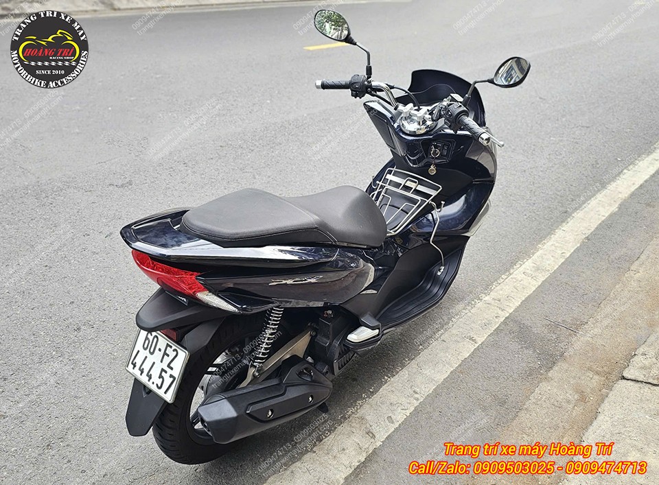 Toàn cảnh PCX 2015 sau thay dàn áo chính hãng, màu xanh đen X255 đồng bộ toàn thân xe