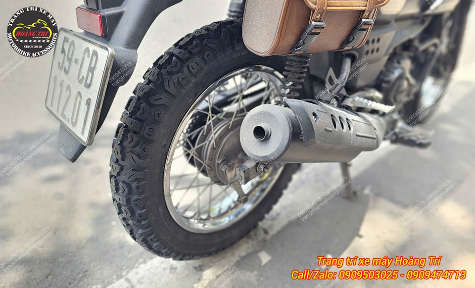 Bánh sau PG-1 được trang bị vỏ Kenda gai lớn, hài hòa cùng phong cách tổng thể xe