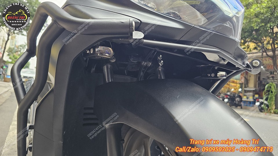 Vị trí lắp đặt gọn gàng, không ảnh hưởng đến ngoại hình của xe PCX 2026