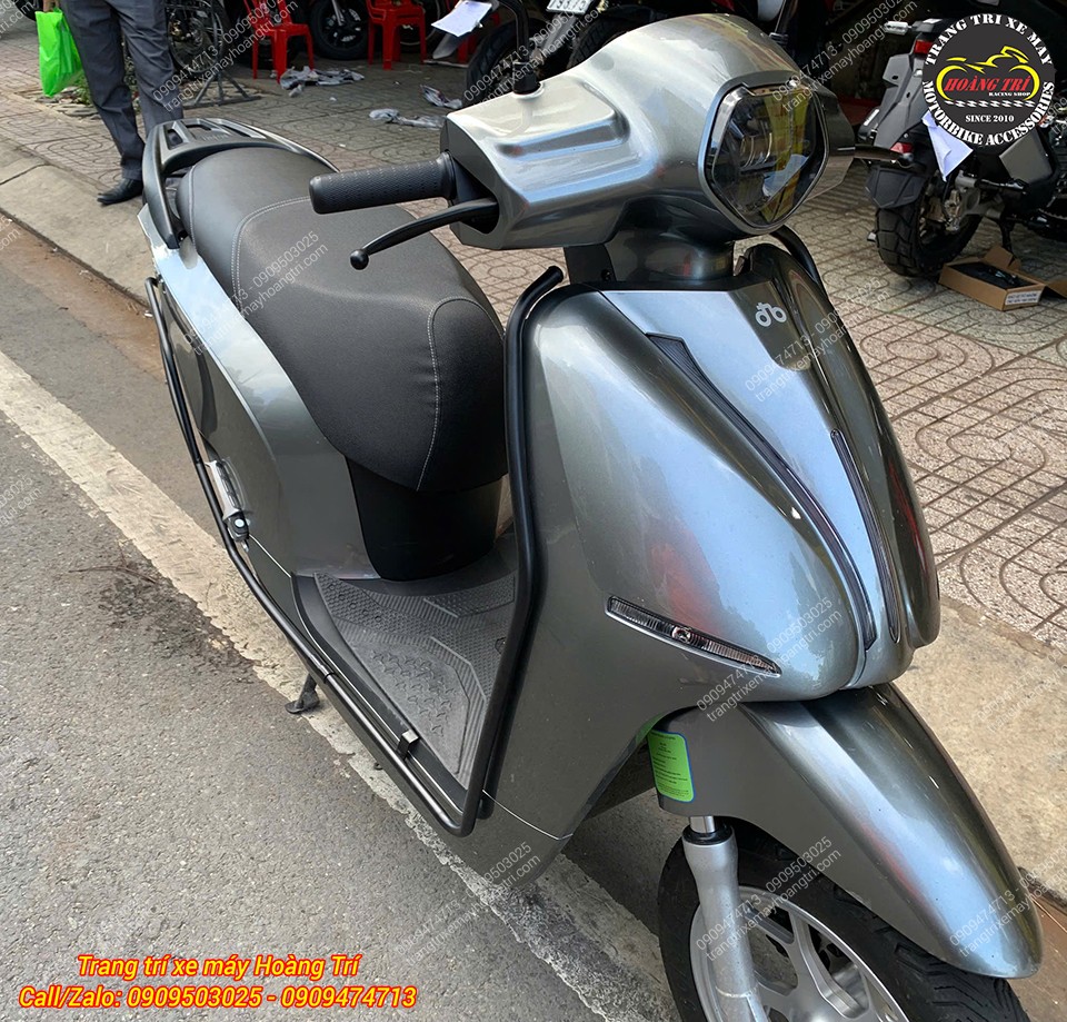 Khung viền vừa bảo vệ, vừa tạo điểm nhấn thu hút trên xe Datbike Era