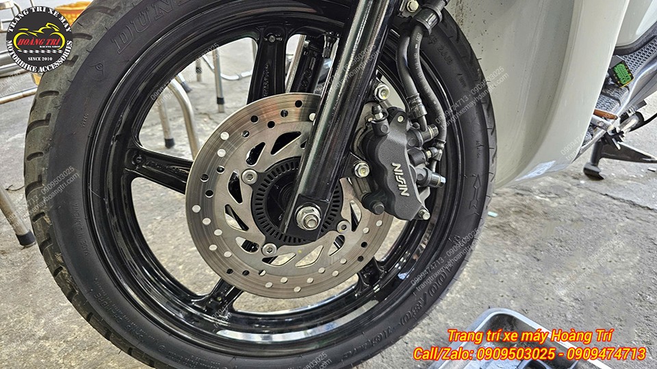 Cận cảnh cụm phanh trước Honda SH sau khi hoàn thiện các chi tiết phục vụ hệ thống ABS