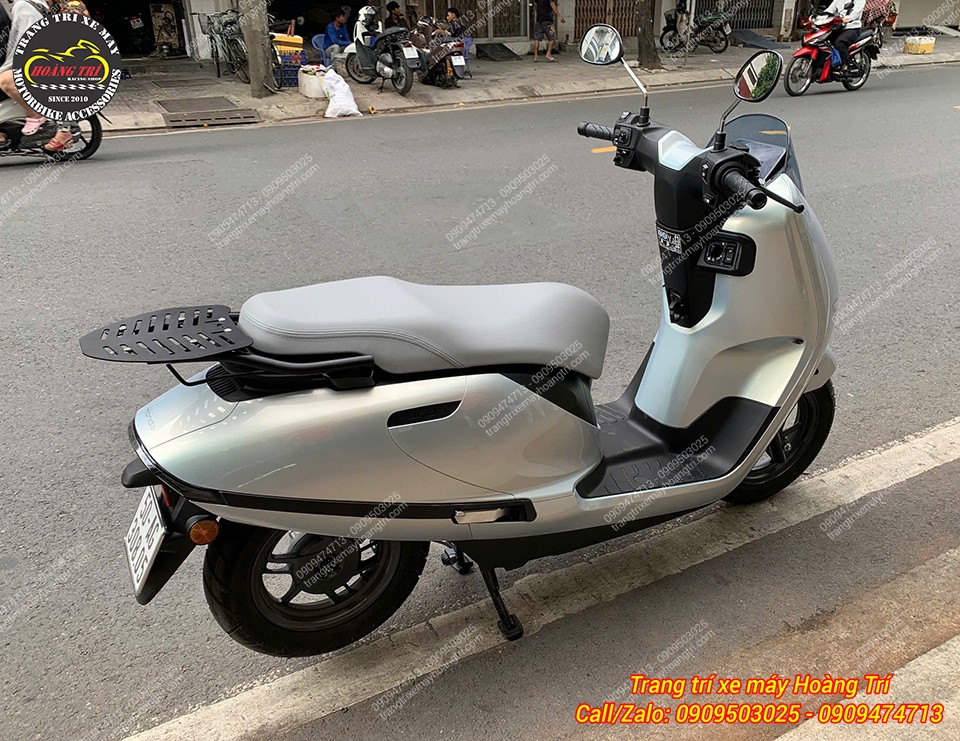 Honda UC3 sau khi trang bị baga SRP vẫn giữ tổng thể gọn gàng và phong cách hiện đại