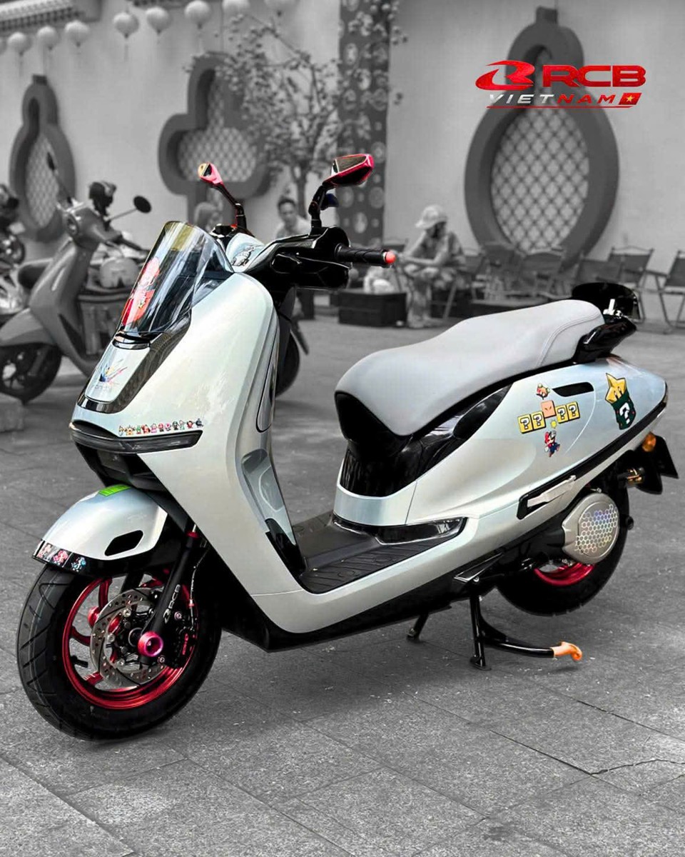 Honda UC3 tham khảo nâng cấp combo phuộc và heo Racing Boy giúp dàn chân trước nổi bật