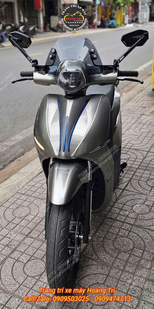 Phần đầu Datbike Quantum S1 thêm thể thao và cá tính hơn với trọn bộ 3 phụ kiện trang trí đầu xe