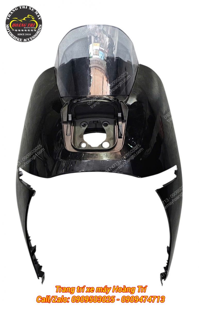 Nhìn trực diện, phụ tùng mặt nạ và ốp 2 bên sườn trước của Honda UC3