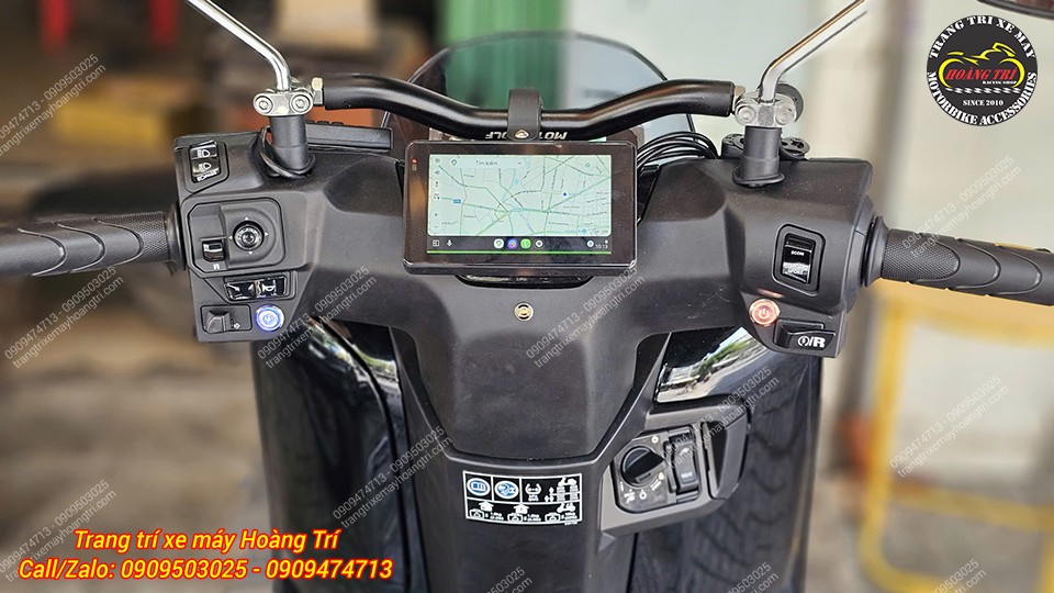 Giờ đây, màn hình dẫn đường vừa chắc chắn, vừa dễ dàng quan sát trê Honda UC3