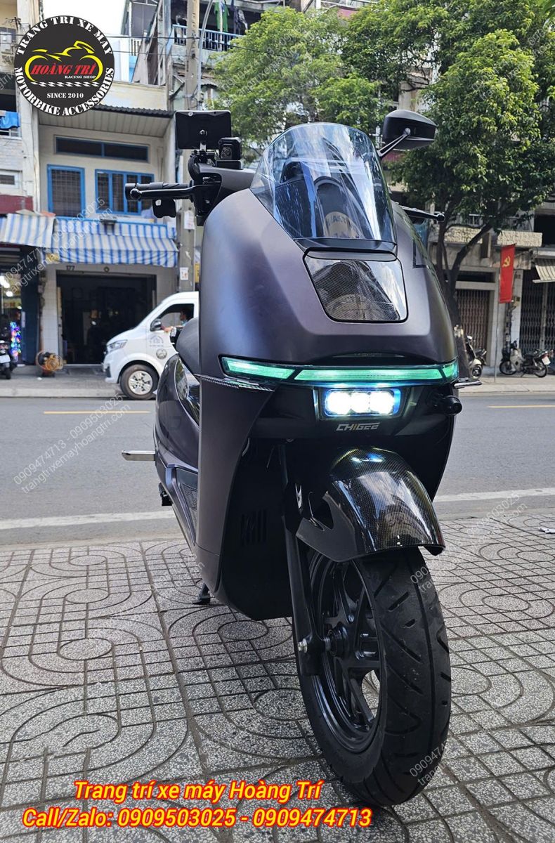 Tổng thể Honda UC3 sau hoàn thiện Aozoom Extra 3 vẫn giữ phần đầu xe gọn gàng