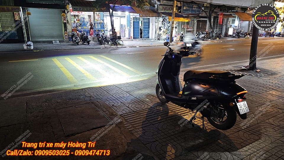 Còn có nhiều dòng đèn trợ sáng khác đang chờ anh em khám phá tại Hoàng Trí Shop