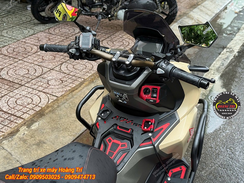 Dàn đầu ADV 160 nổi bật với kính hậu Shenao V1, tạo dáng gọn và phong cách hơn