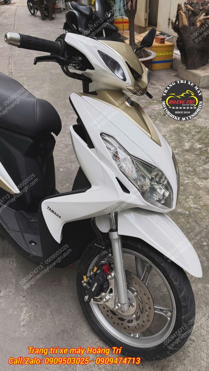 Dàn đầu Luvias nổi bật với đĩa SH, heo Nissin kết hợp tay thắng Racing Boy