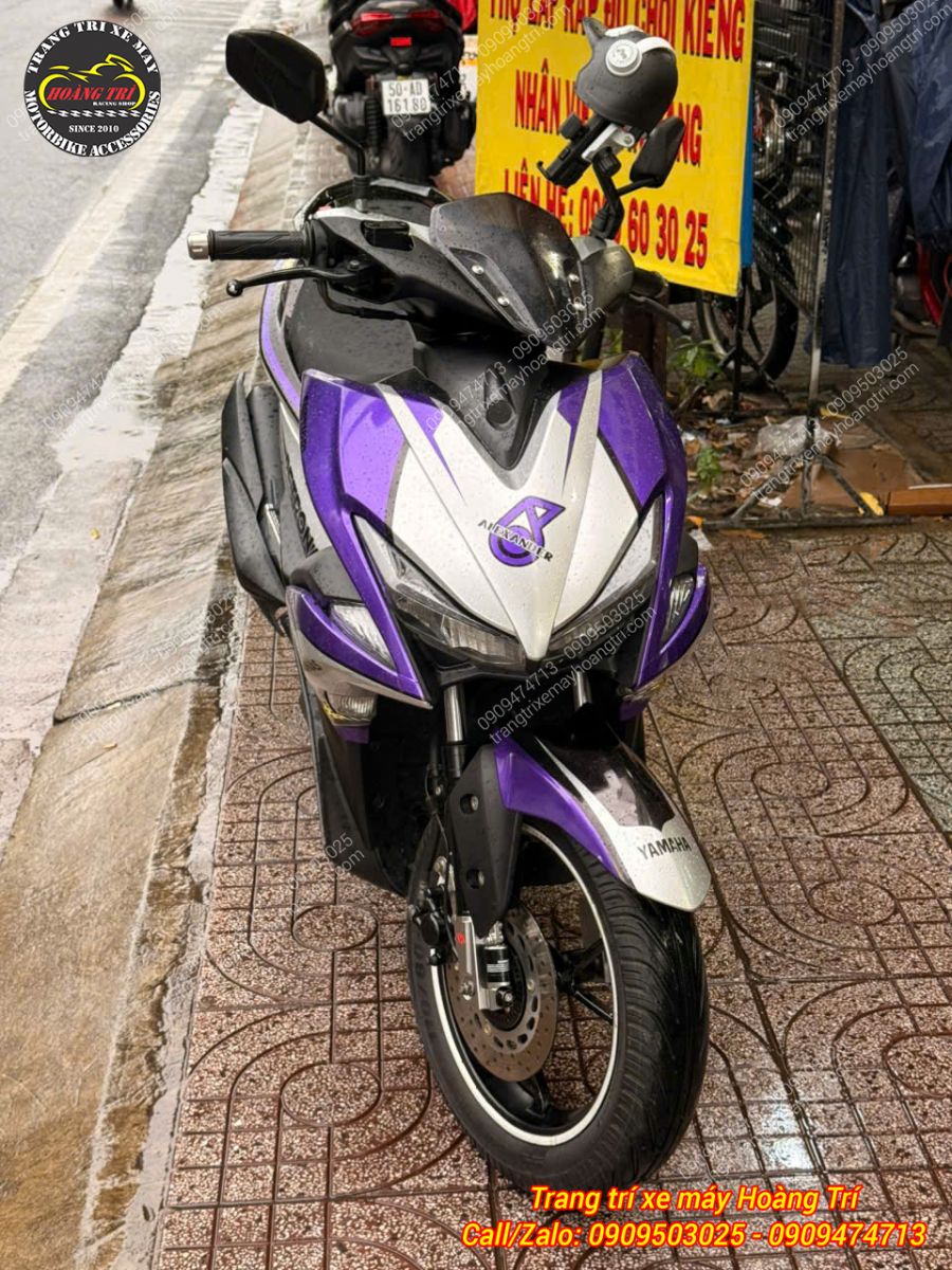 Toàn cảnh Yamaha NVX hoàn thiện phuộc Kingham, tăng thêm phong cách thể thao cho dàn chân
