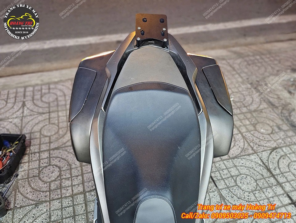 Bộ thùng PCX 160 nhập Indonesia sau hoàn thiện tạo ngoại hình bề thế và tăng tiện ích