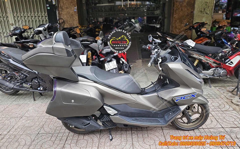 Toàn cảnh PCX 160 với bộ ba thùng nhập Indonesia hoàn thiện phong cách touring đẳng cấp