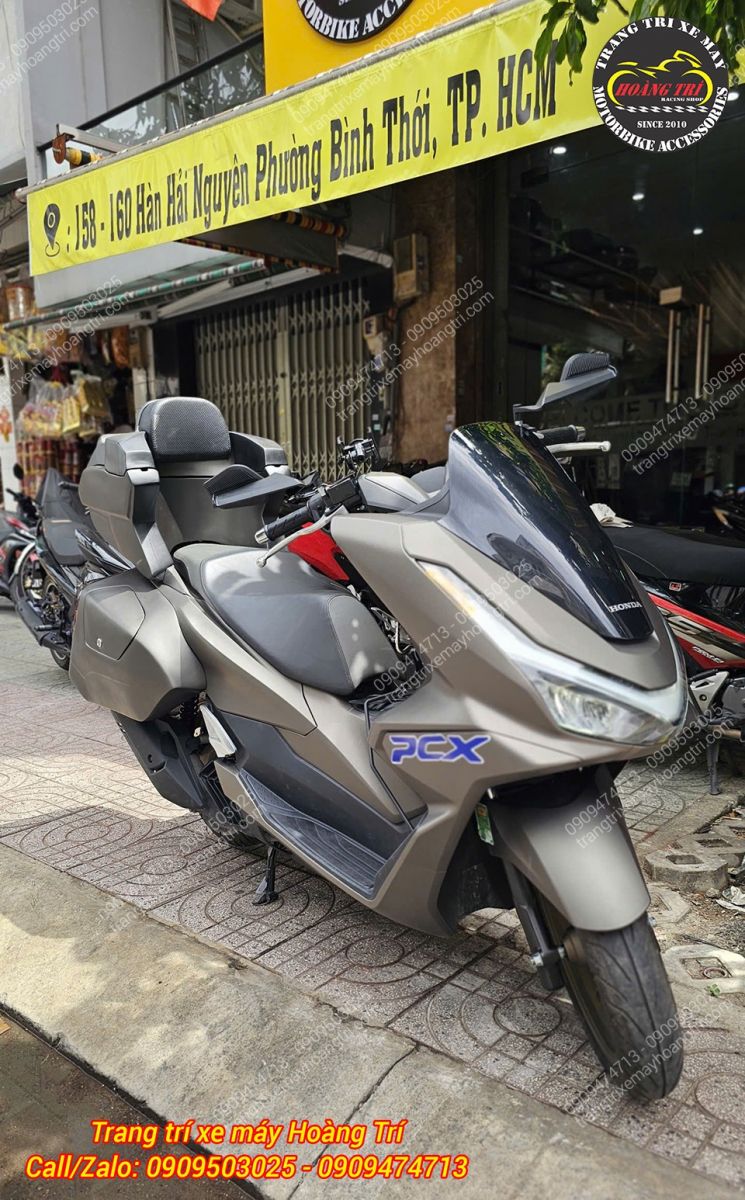 PCX 160 hoàn thiện bộ thùng nhập Indonesia tại Hoàng Trí Shop, thay đổi rõ diện mạo chiếc xe