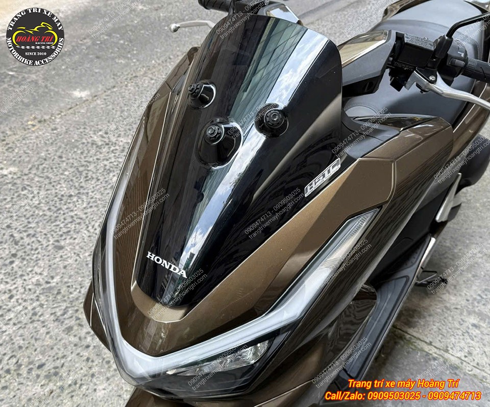 Dàn đầu xe PCX 160 trước khi được nâng tầm diện mạo tại Hoàng Trí Shop