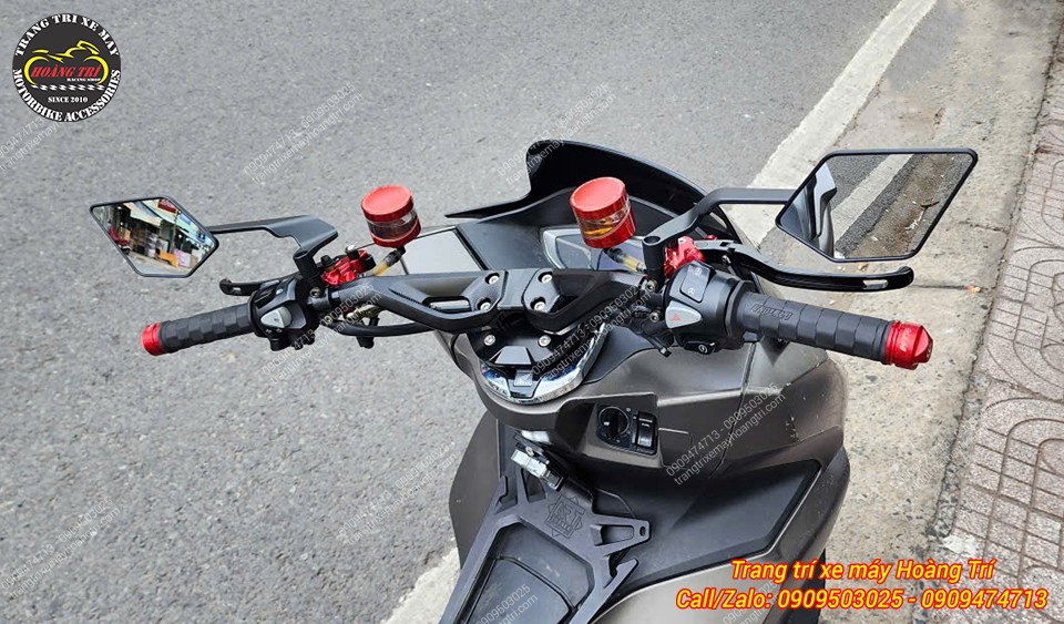 Cặp kiếng hậu Shenao cánh gió lắp cân đối hai bên, tăng vẻ mạnh mẽ cho xe