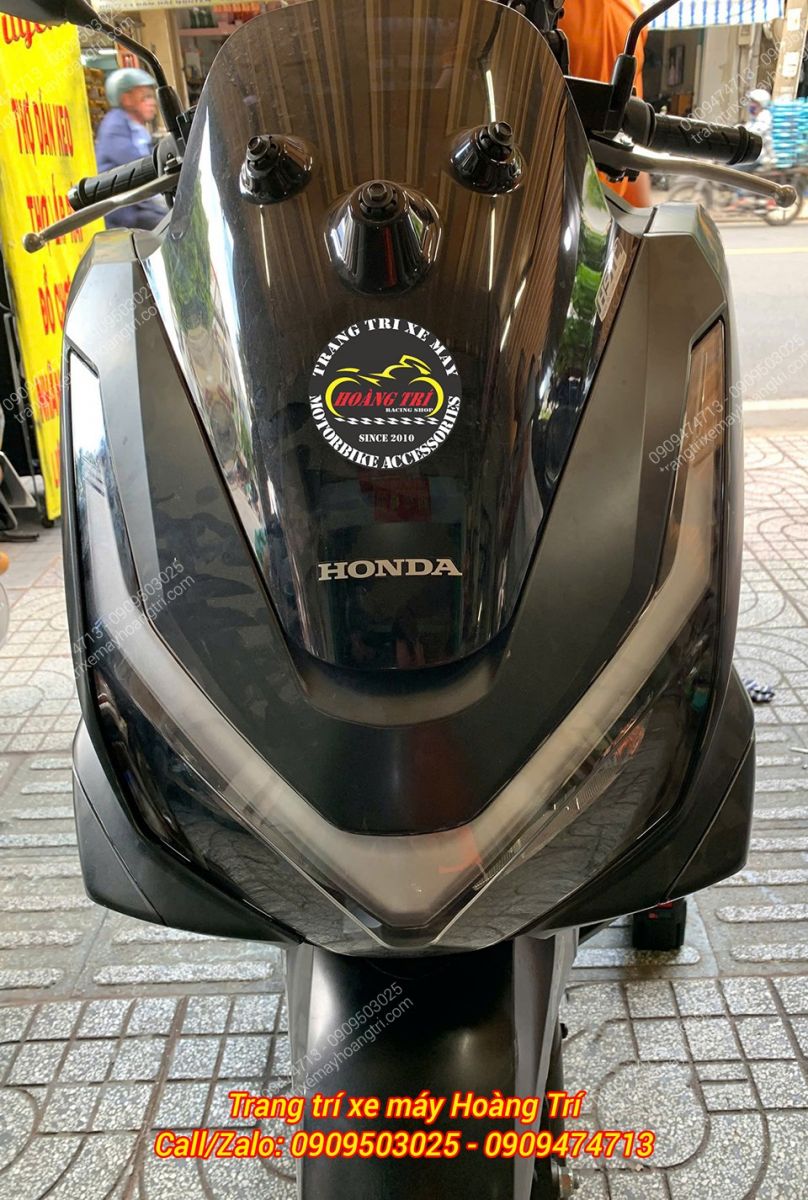 Cận cảnh cụm đèn pha PCX 160 mới tinh tươm, trong và vừa vặn hoàn hảo cho PCX 160