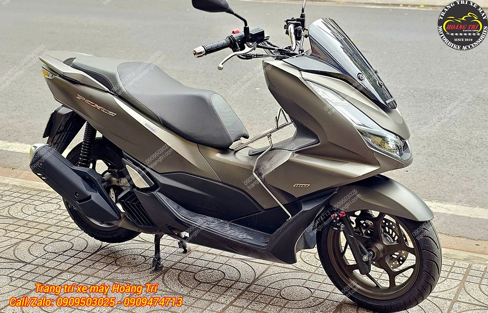 Góc nghiêng PCX 160 trước nâng cấp, kiểu dáng gọn gàng với phần đầu vẫn còn nguyên bản