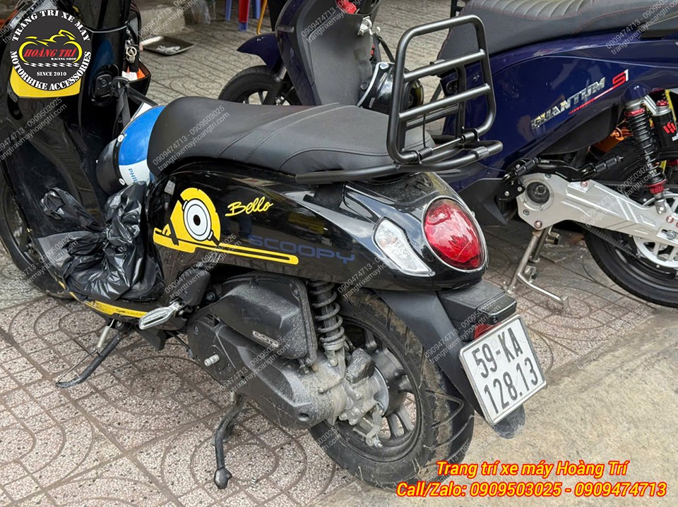 Nên trang bị cùng với nệm tựa lưng để tăng trải nghiệm êm ái hơn cho người ngồi sau
