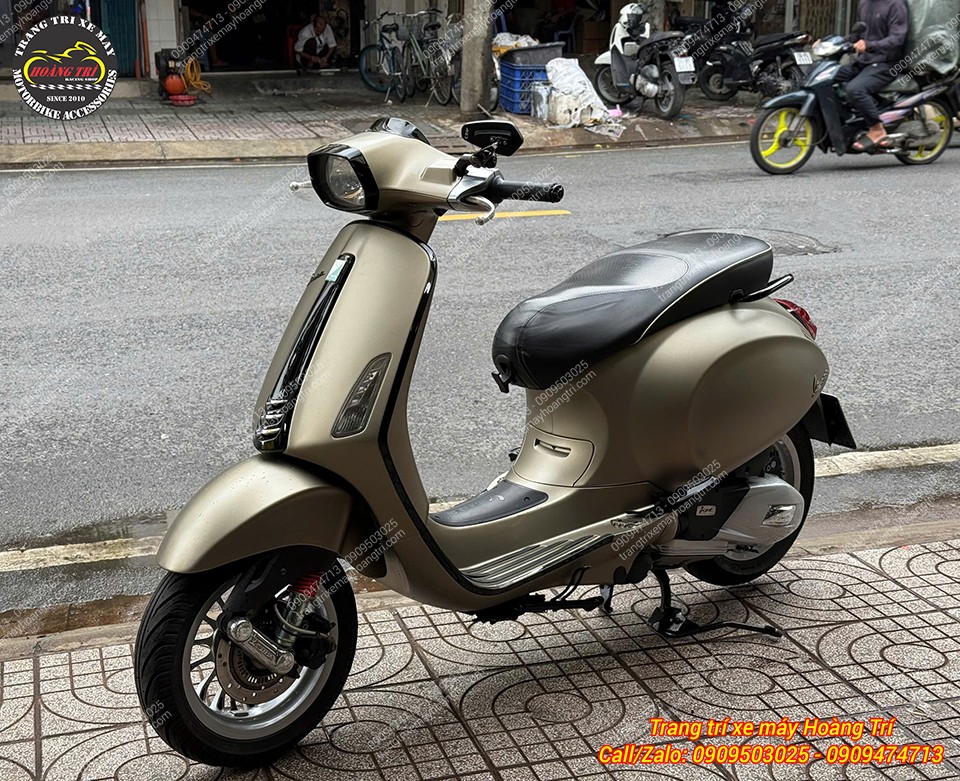 Ngắm nhìn lại xế cưng Vespa Sprint trước khi trùng tu toàn diện với combo phụ kiện mới