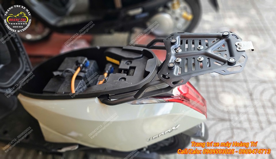 Baga sau nối dài VinFast Vero X được lắp chắc chắn, bổ sung mặt đế gắn thùng