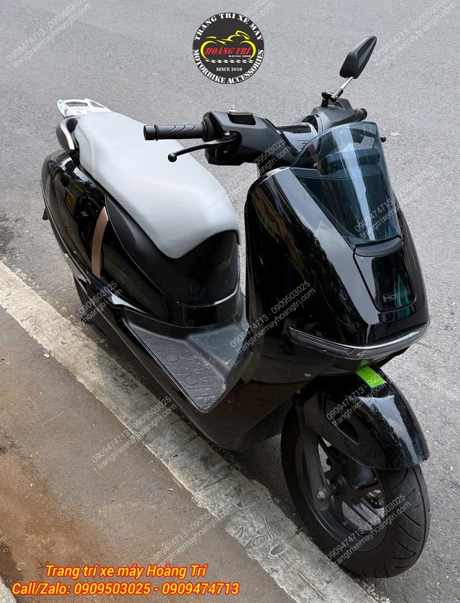 Toàn cảnh phía trước Honda UC3 sau nâng cấp, cản Maru tạo điểm nhấn ở đuôi xe