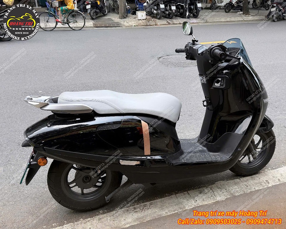 Tổng thể xe Honda UC3 sau khi lắp cản sau Maru CNC giúp cản sau hoàn thiện phong cách hơn