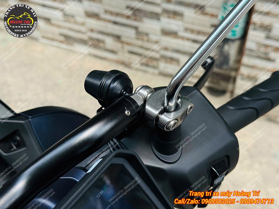 Vị trí lắp đặt của camera T50M23 giúp cho việc ghi lại từng hoạt động phía trước của xe