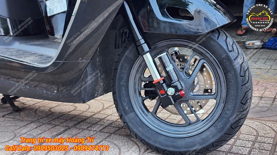 Ngoài thay đổi ngoại hình thì Honda UC3 còn trải nghiệm nhún phuộc trước êm ái hơn