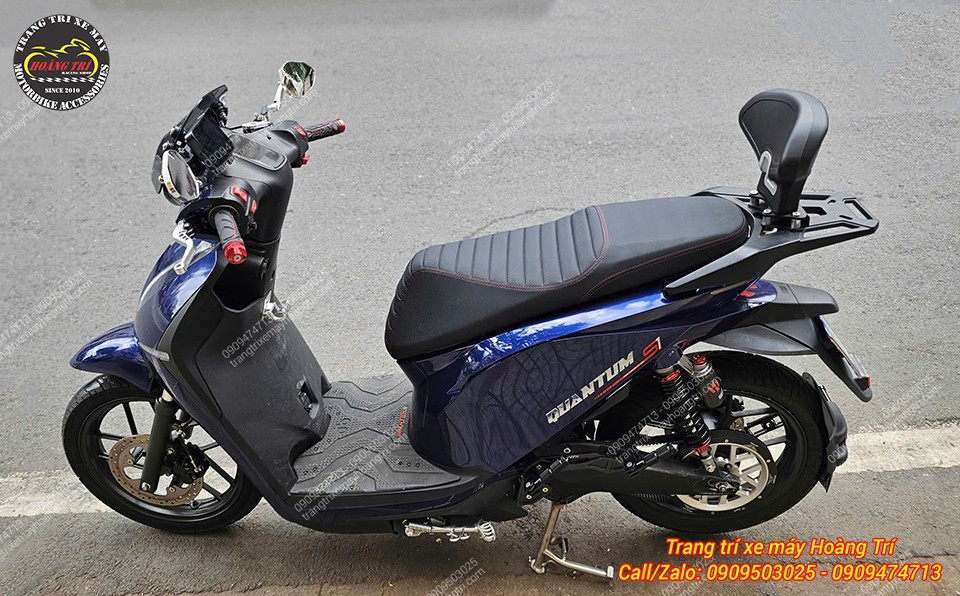 Toàn cảnh Dat Bike Quantum với yên độ và tựa lưng, tạo bố cục cân đối khi nhìn ngang