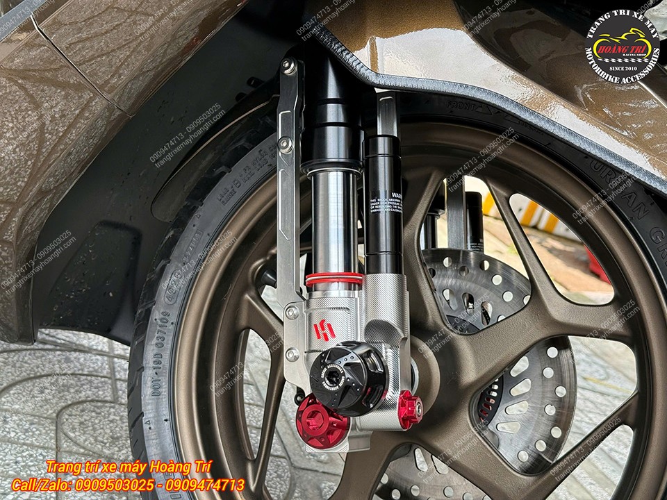 Thiết kế Upside Down Kingham mang vẻ hầm hố, đồng thời hỗ trợ khả năng nhún hiệu quả