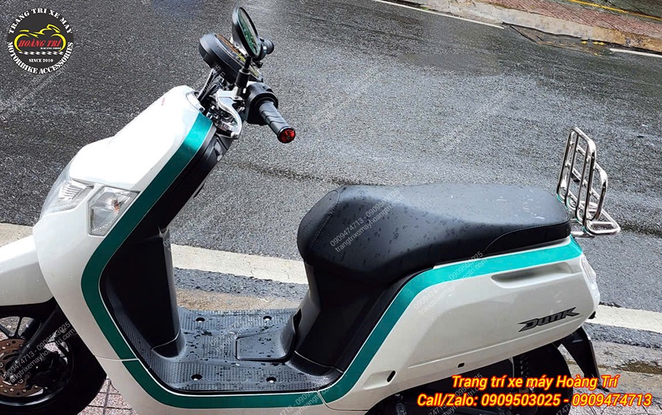 Phong cách mang hơi hướng Vespa giúp Honda Dunk sở hữu diện mạo sang trọng và lịch lãm