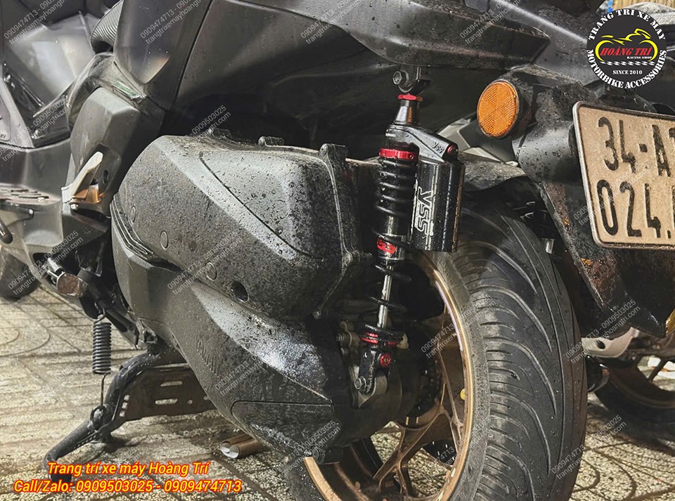 Phuộc YSS G-Sport màu đen kết hợp chi tiết đỏ, tăng trải nghiệm nhún và tăng ngoại hình