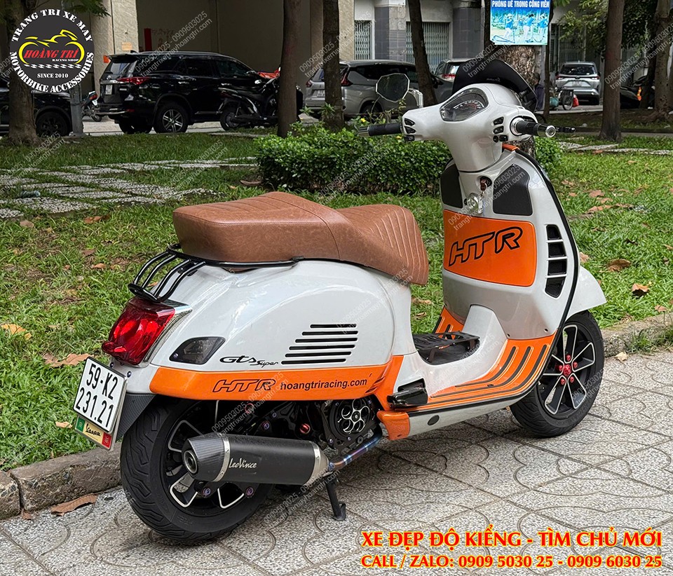 Bán Vespa GTS lên dàn đồ chơi hàng hiệu - Đầu tư hơn 40 triệu đồng phụ kiện