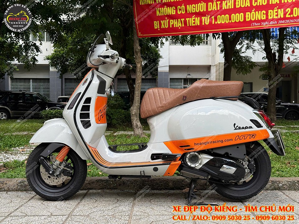 Bán Vespa GTS lên dàn đồ chơi hàng hiệu - Đầu tư hơn 40 triệu đồng phụ kiện