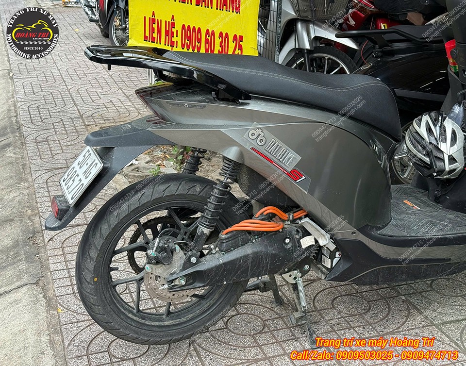 Baga nhôm đúc giúp Datbike Quantum thêm đẹp mắt, đồng thời nâng cao tiện ích