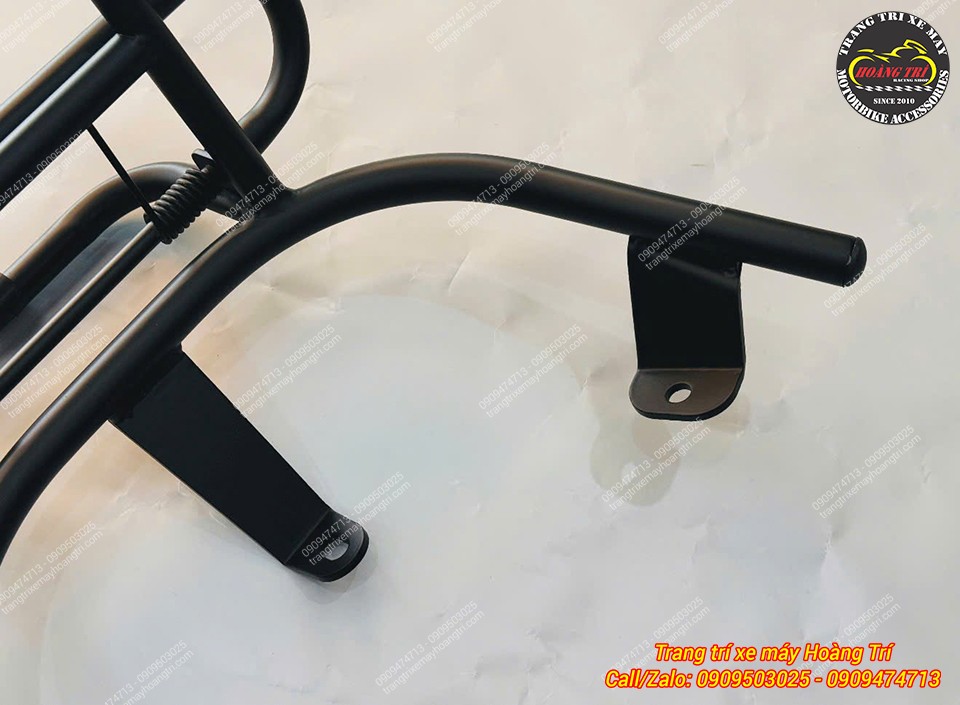 Khung baga DatBike Era làm từ ống kim loại dày, sơn đen và thiết kế chắc chắn