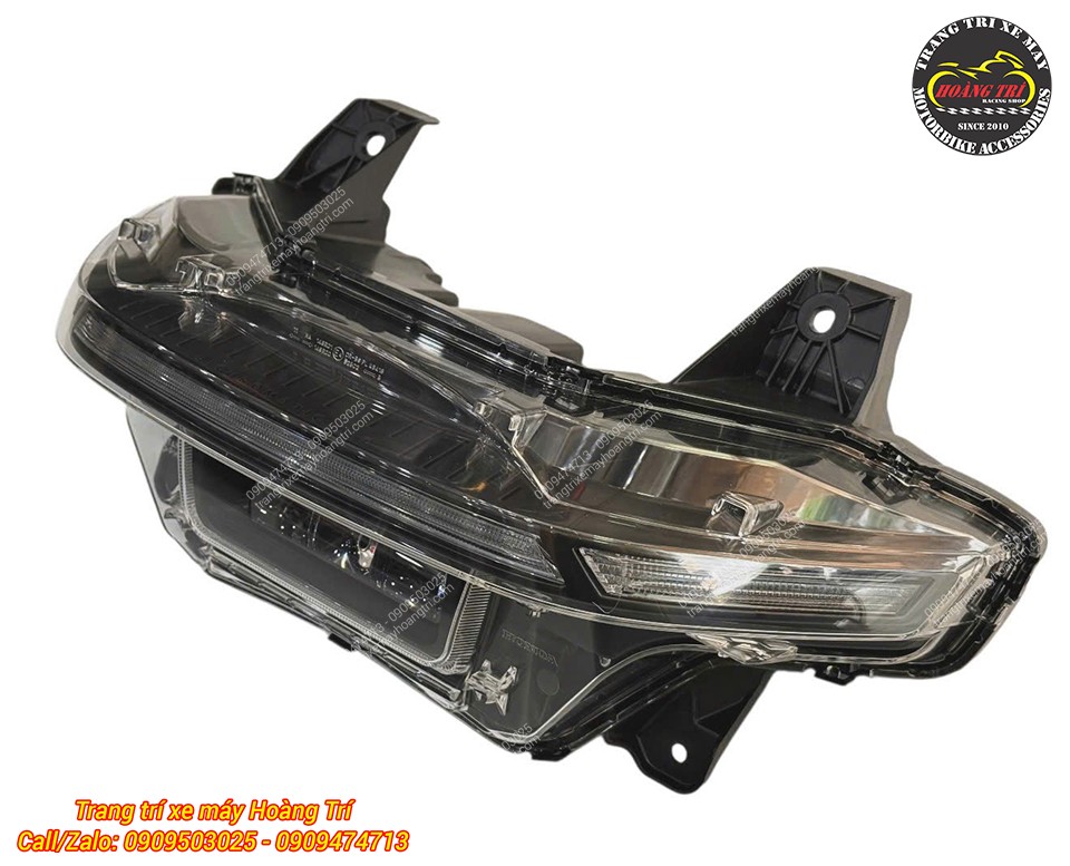 Nhìn nghiêng, đèn pha Honda UC3 thể hiện thiết kế 2 tầng với tầng đèn và tầng LED Audi