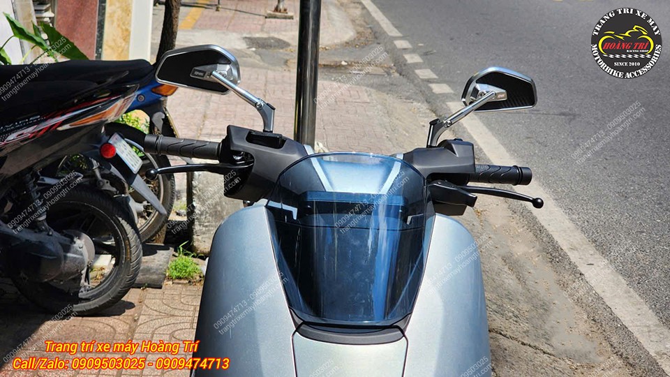 Honda UC3 được nâng cấp kính hậu kiểu H2C E4 nhôm CNC với thiết kế góc cạnh đầy cá tính