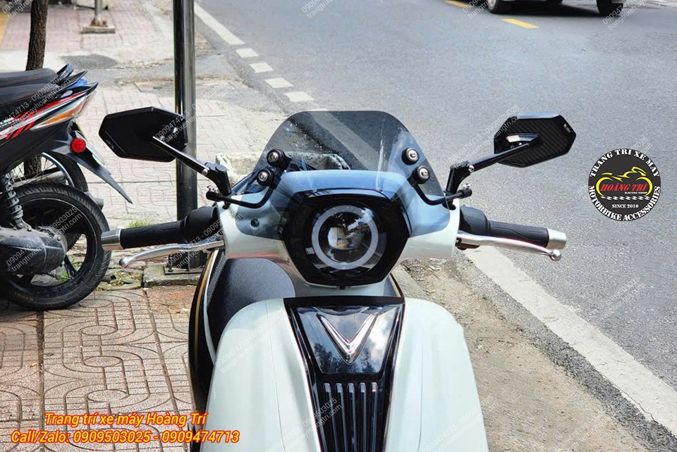 Góc nhìn gợi nhớ phong cách Vespa, mang đến diện mạo hiện đại, thể thao và cứng cáp