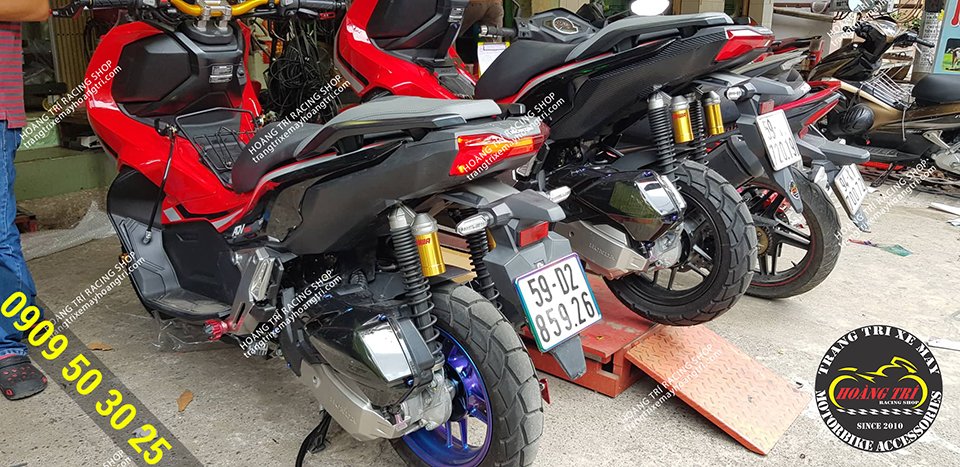 Đã hoàn thành lắp pô e trong suốt trên ADV 150