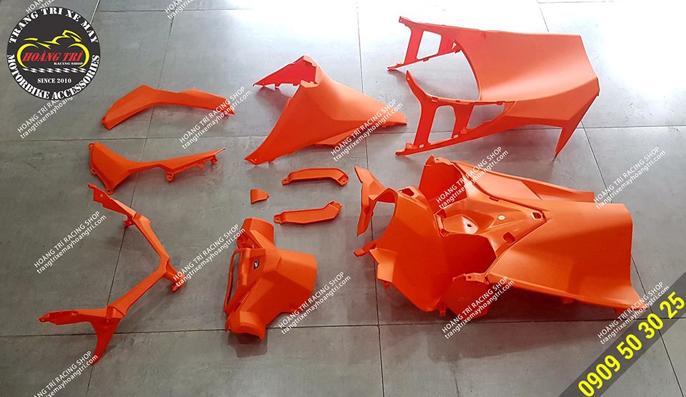 Your car becomes more prominent and attractive with 10 Vario orange plastic items 2018