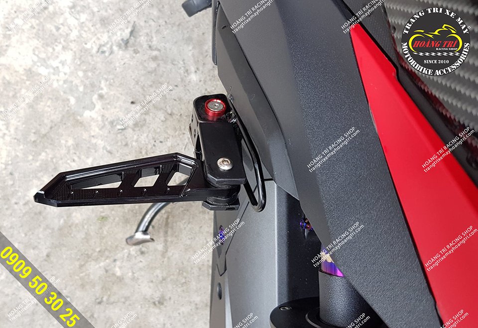 The product is longer than the zin footrest of the Vario 2018