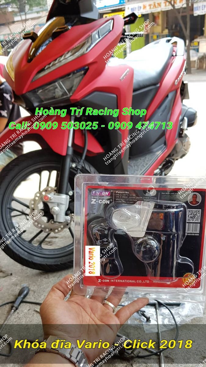 On the hand of the Zcon disc brake lock box with Click - Vario