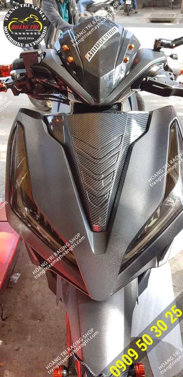 Vario mask Vietnamese version with carbon paint with Click Vario 2018