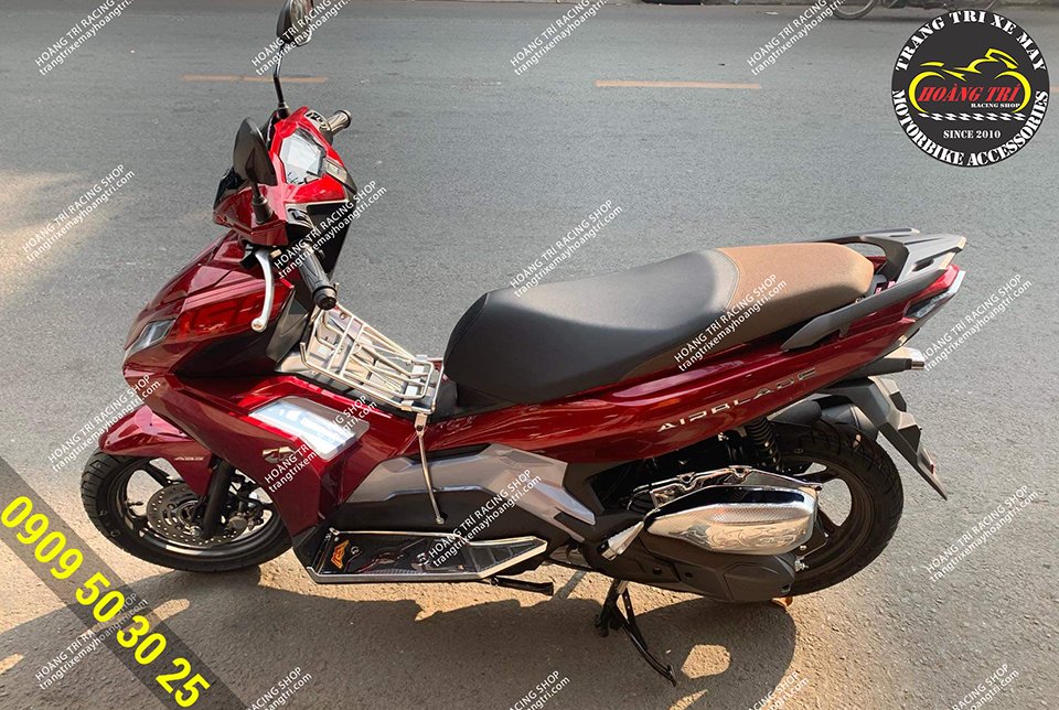 panoramic view of the 2020 Airblade after installing the chrome plated muffler