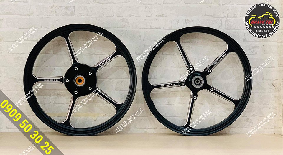 Overview of the pair of black aluminum CNC X Mode wheels