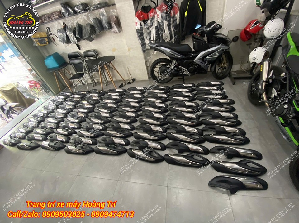 Nguồn hàng ốp pô xe máy giá sỉ đa dạng được nhập về liên tục tại Hoàng Trí