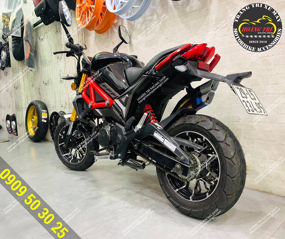 Ducati Mini Monster 110  Trùm ảnh biểu diễn Moto bốc đầu drift cực đẹp